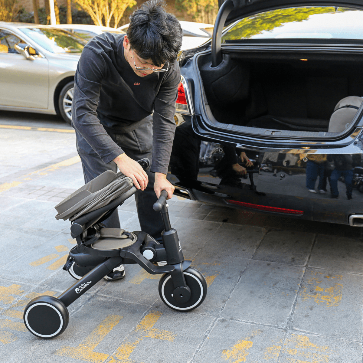 Foryourlittleone Xplor 6 in 1 Foldable Trike - Jet Black (10m-5y)-4